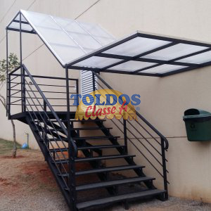 Cobertura em Policarbonato